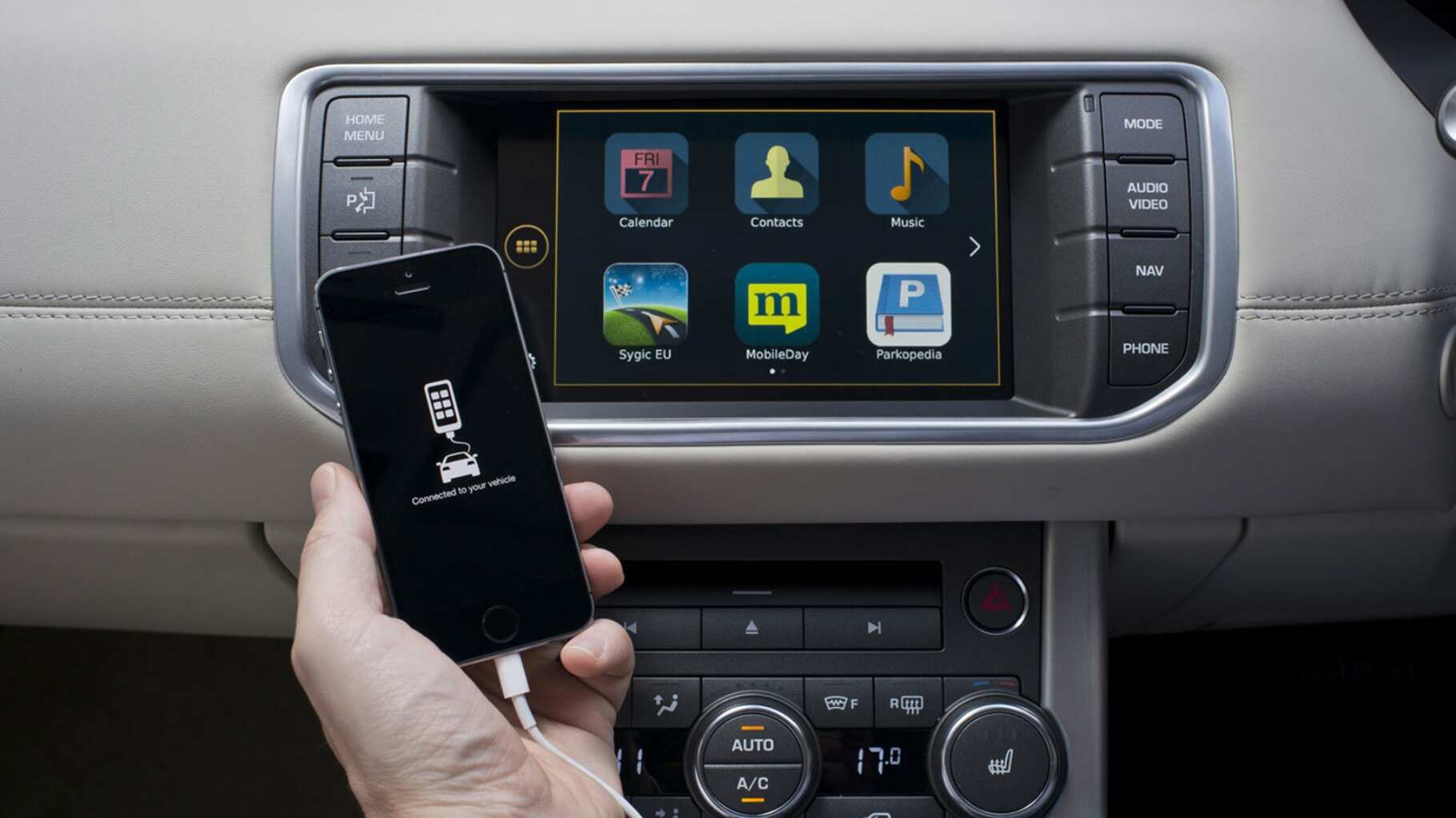 Land Rover InControl™ Apps