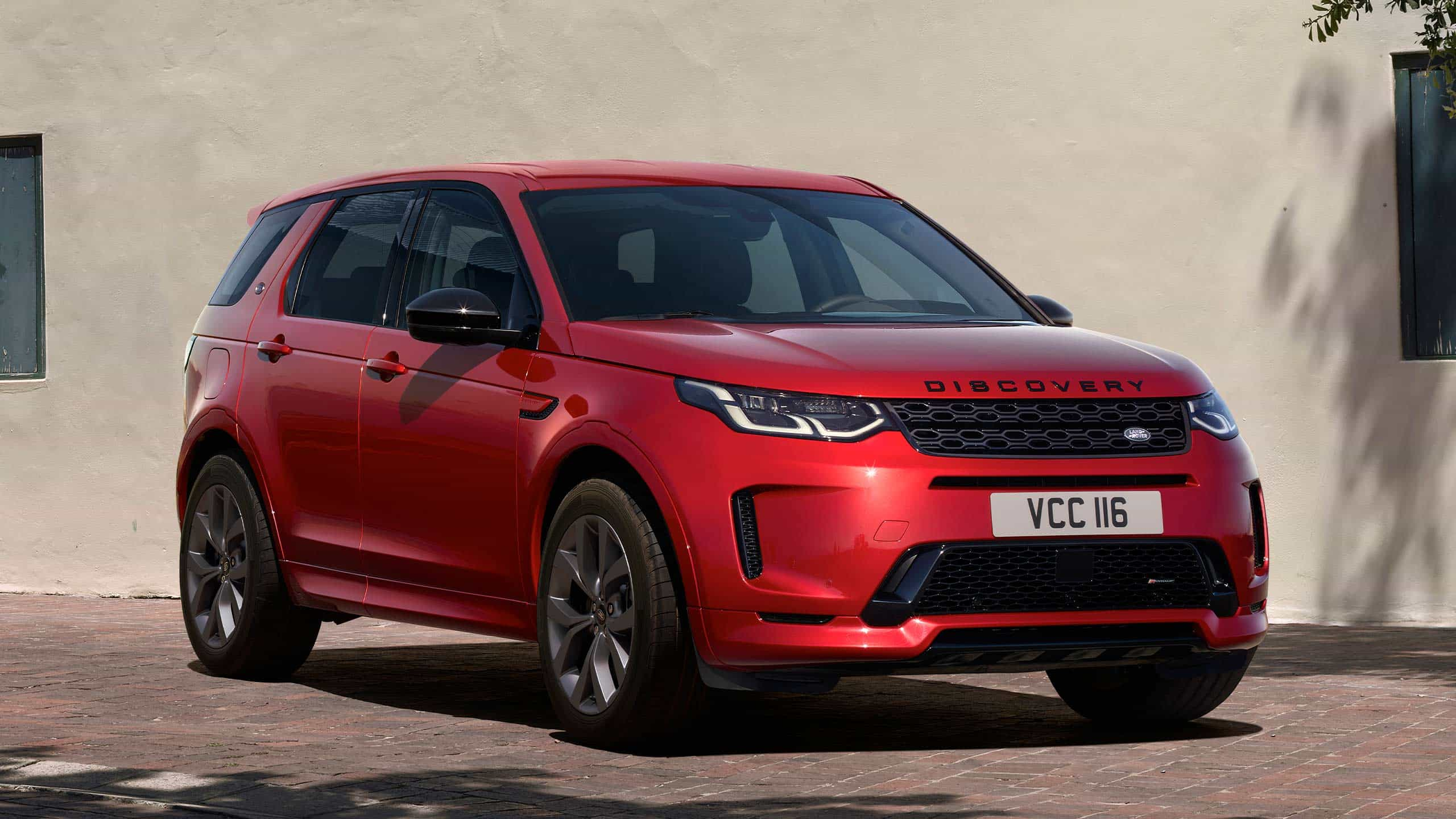 Discovery Sport Parked in front of Wall