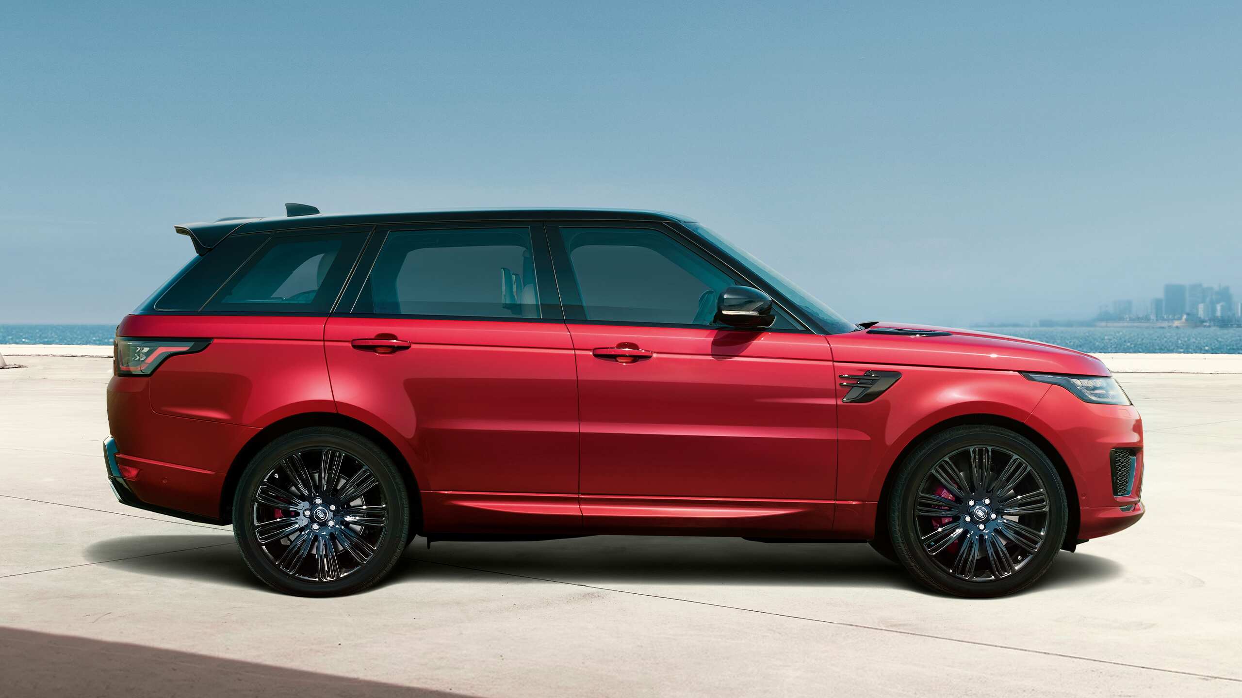Land Rover's Towing Capabilities and Capacities Land Rover Canada