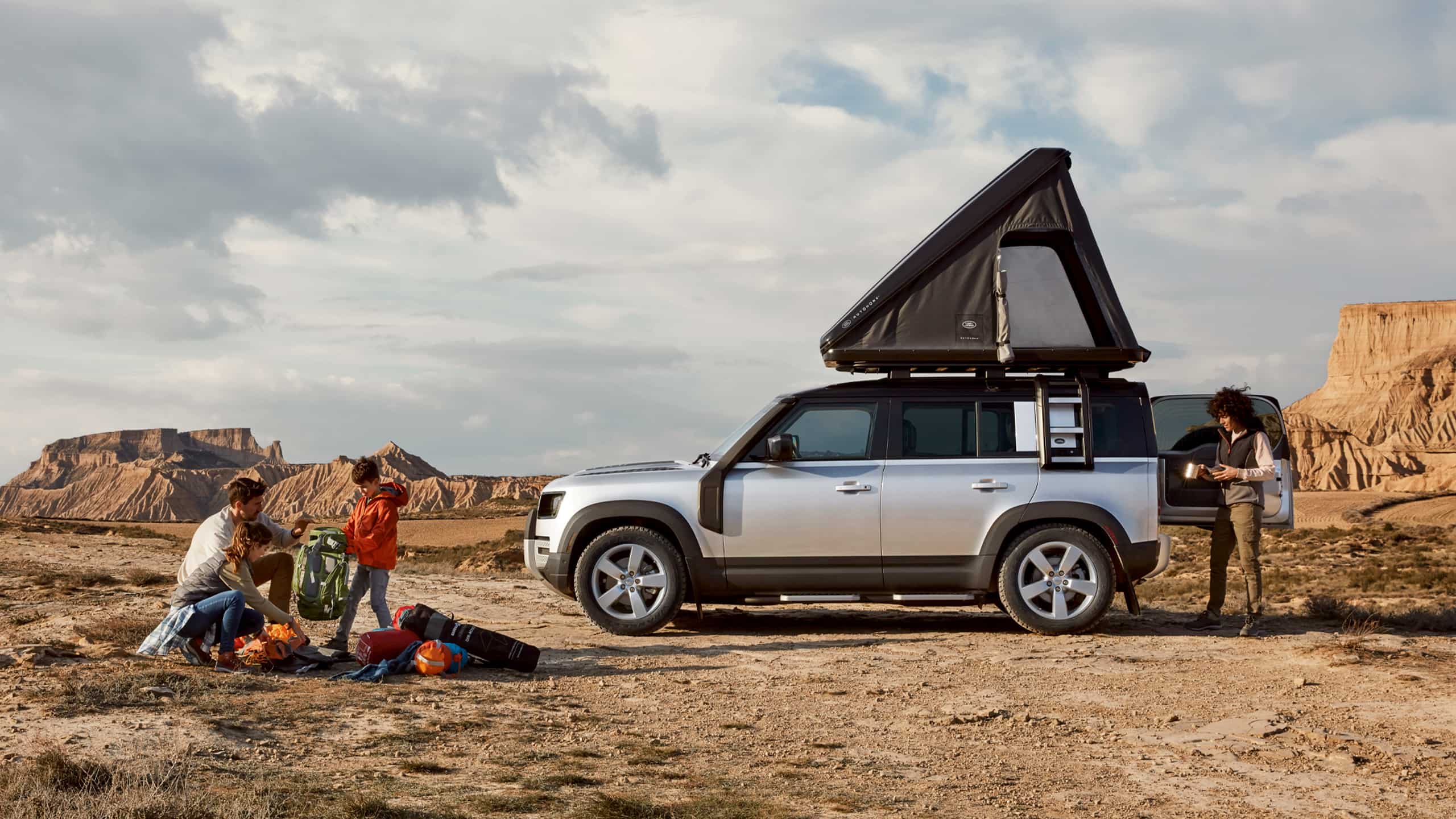 Defender%20Roof%20Tent%20Specialist%20Auto%20home%20Has%20Developed